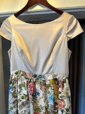 Adrianna Papell Cream Top Floral Jacquard Maxi Dress